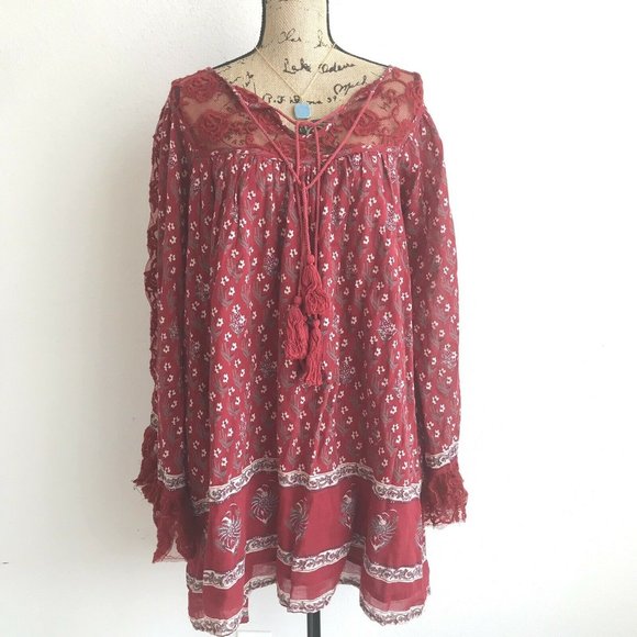 Free People Dresses & Skirts - Free People Red Floral Peasant Tunic Dress Lace M